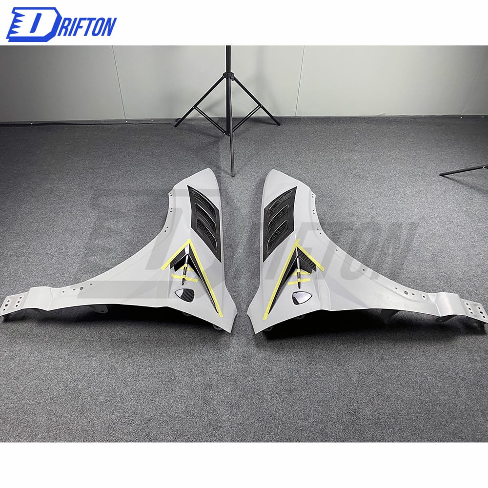 Mansory Style Half Dry Carbon Fiber Fender For Lamborghini URUS