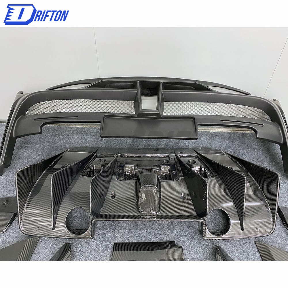Mansory Style Half Carbon Fiber Body Kit For Ferrari 488 2015-2018