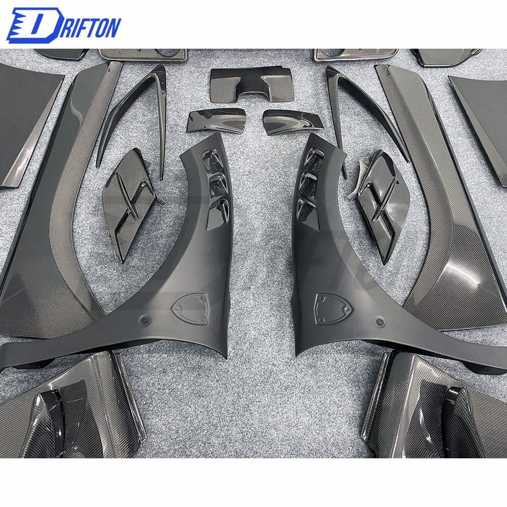 Mansory Style Half Carbon Fiber Body Kit For Ferrari 488 2015-2018