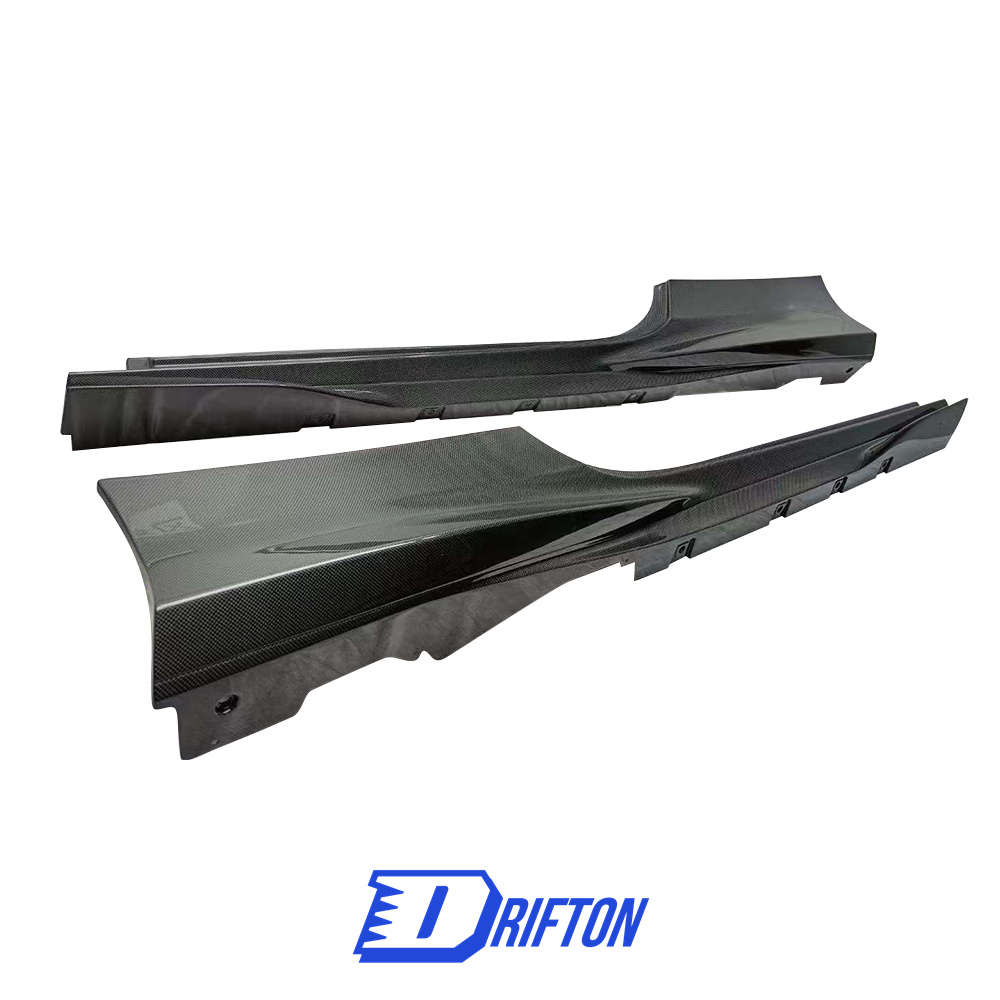 OEM Style Dry Carbon Fiber Side Skirts For Ferrari F8 2020-2022