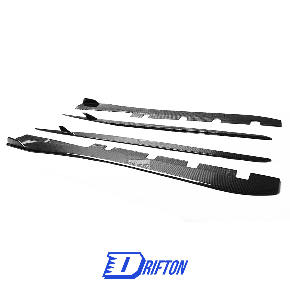 PT Style Dry Carbon Fiber Side Skirt For Ferrari F8 2020-2022