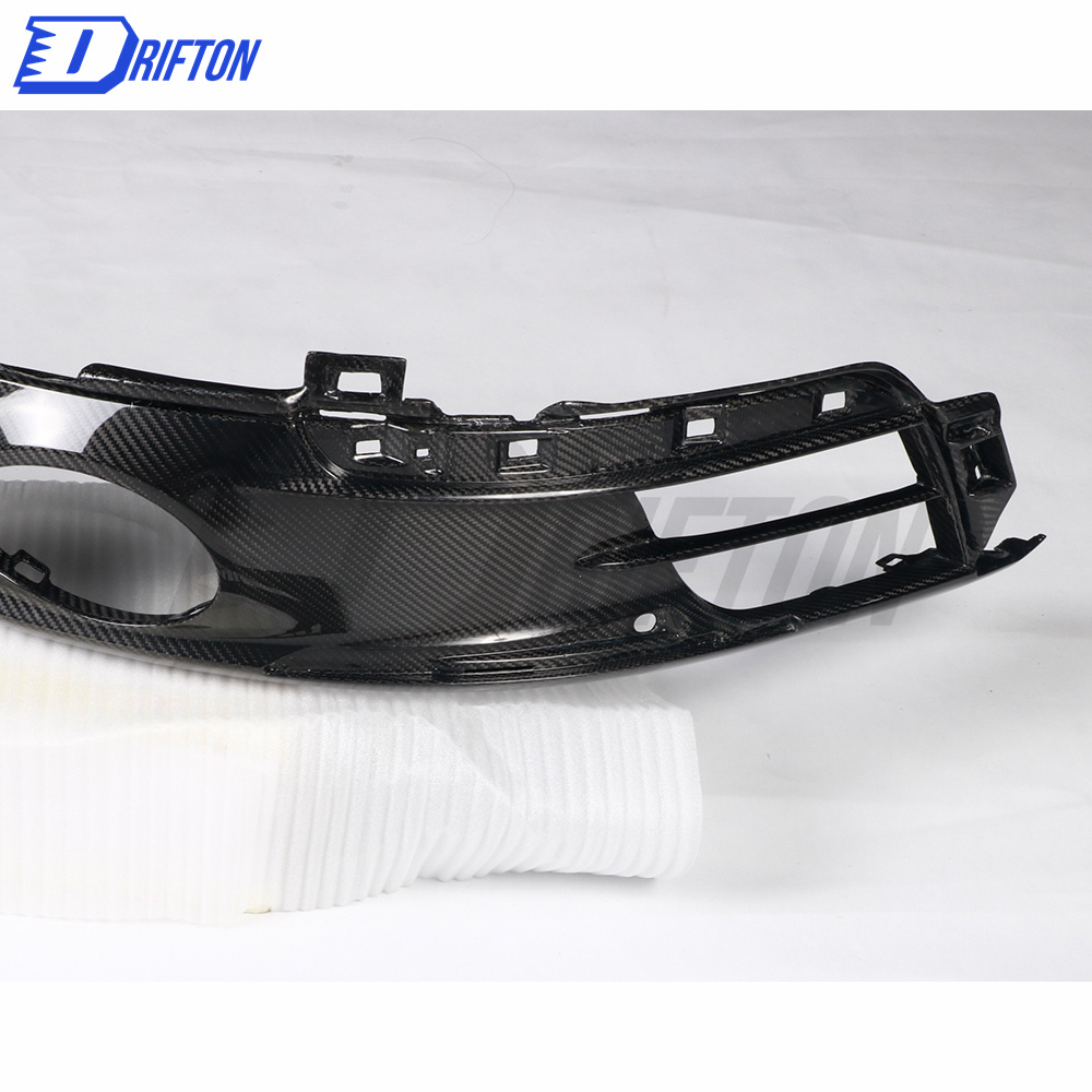 OEM Style Dry Carbon Fiber Diffuser For Porsche 911 992 Carrera S 2019-2023