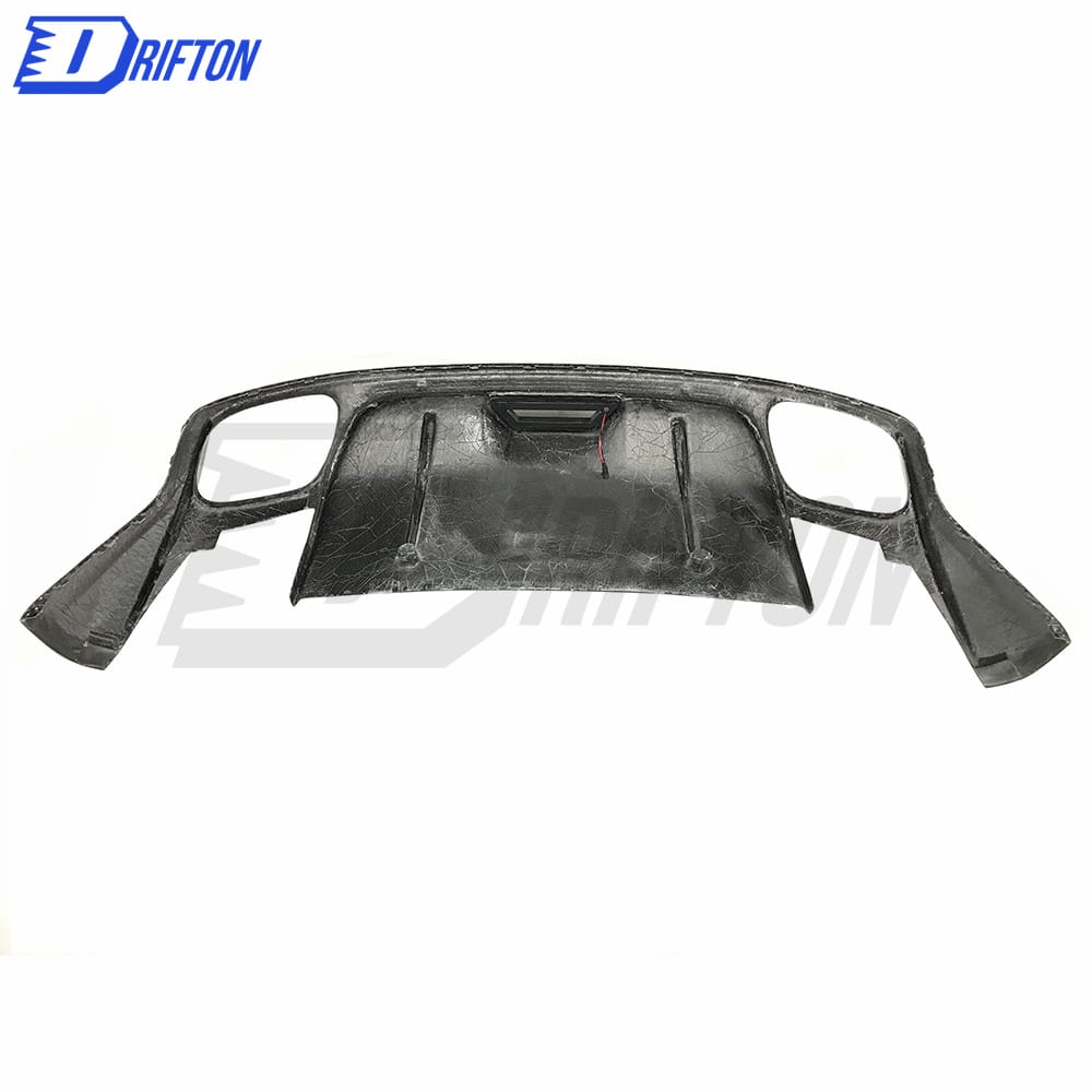 OKING Style Dry Carbon Fiber Rear Diffuser For Porsche Panamera 971 2017-2018