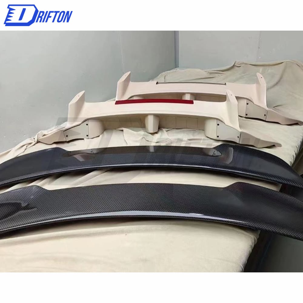 Sport Design Style Dry Carbon Fiber Rear Spoiler With Primer Base For Porsche 911 992 Carrera S 2019-2023