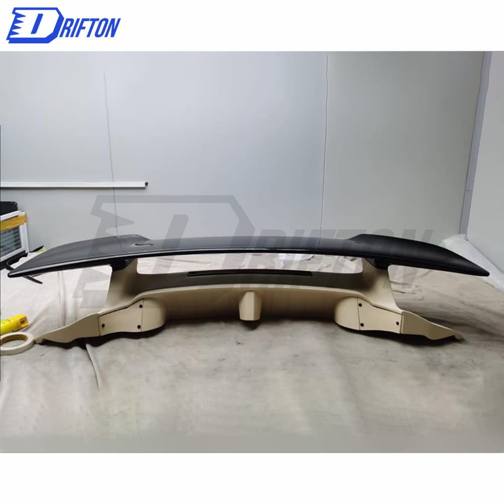 Sport Design Style Dry Carbon Fiber Rear Spoiler With Primer Base For Porsche 911 992 Carrera S 2019-2023