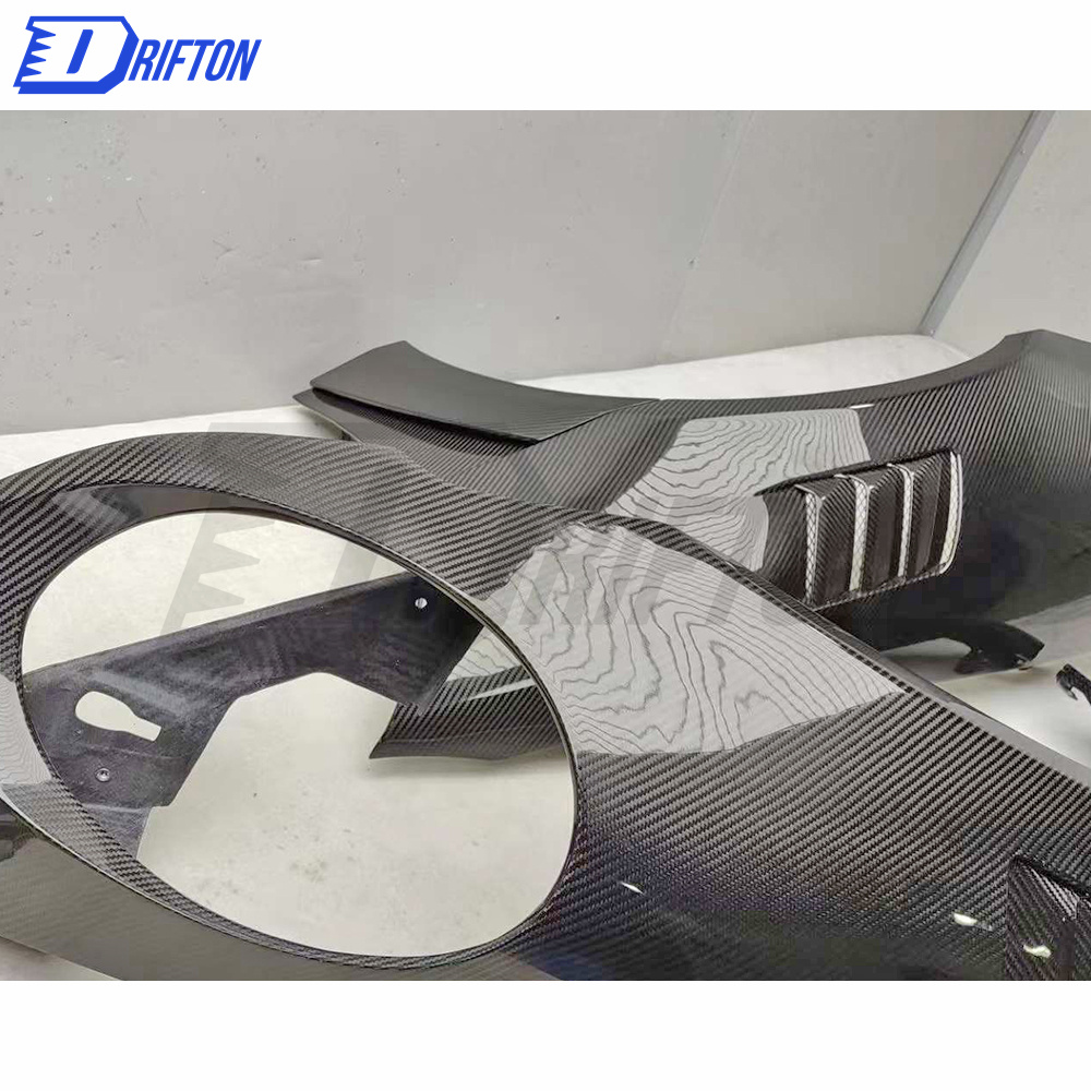 TopCar Style Dry Carbon Fiber Fenders For Porsche 911 992 Carrera S 2019-2023