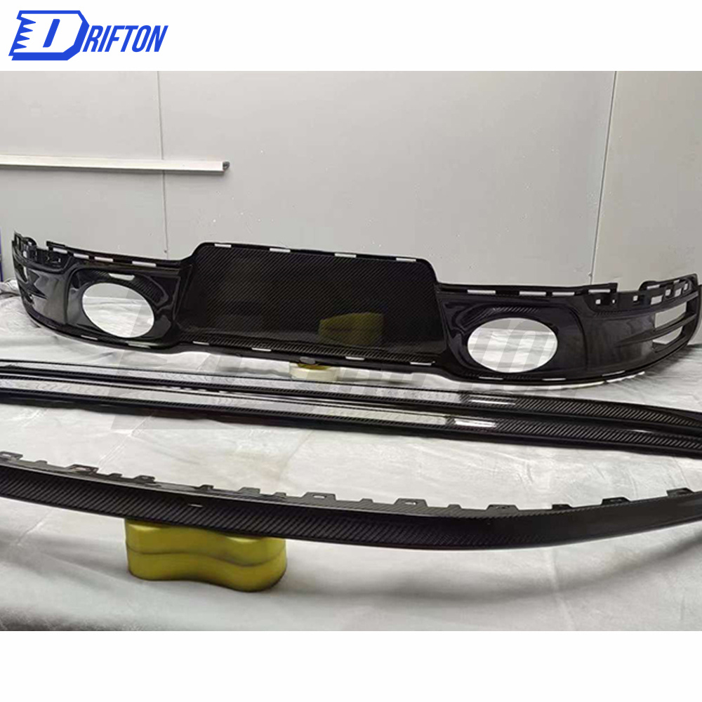Paktechz Design Dry Carbon Fiber Side Skirt For Porsche 911 992 Carrera S 2019-2023