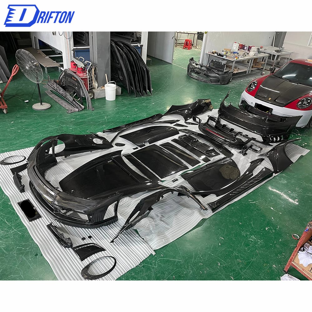 Topcar Stinger Style Dry Carbon Fiber Full Body Kit For Porsche 911 992 Carrera S 2019-2023