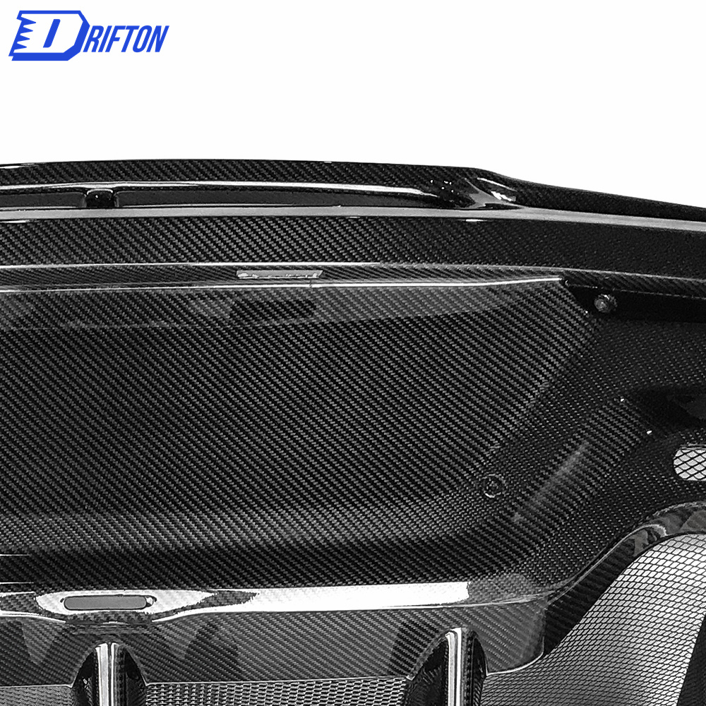 600LT Style Dry Carbon Fiber Rear Bumper For Mclaren 570S 2015-2020