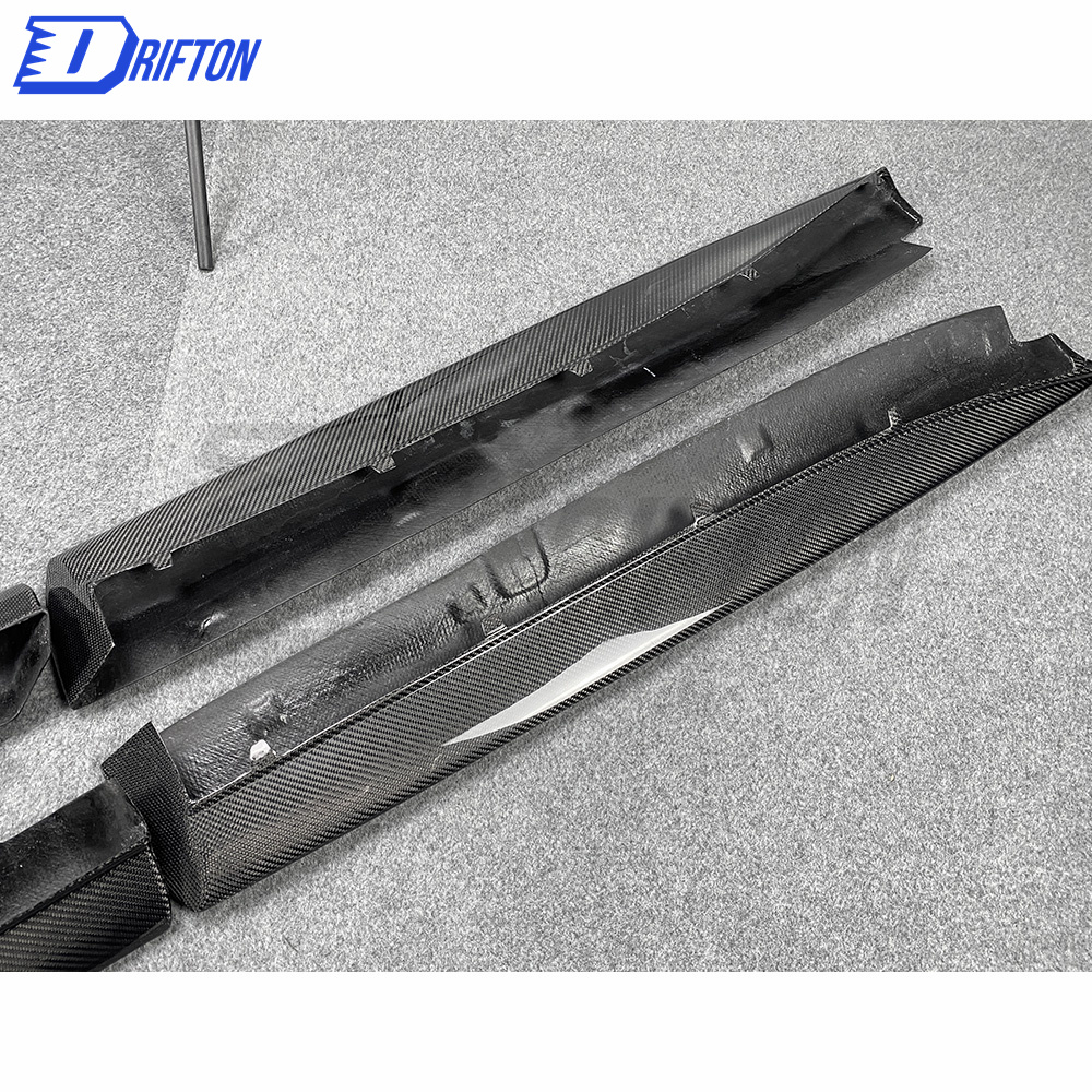 GT4 Style Dry Carbon Fiber Side Skirt For Mclaren 570S 570GT 2015-2020