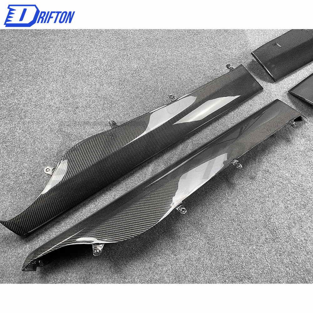 GT4 Style Dry Carbon Fiber Side Skirt For Mclaren 570S 570GT 2015-2020