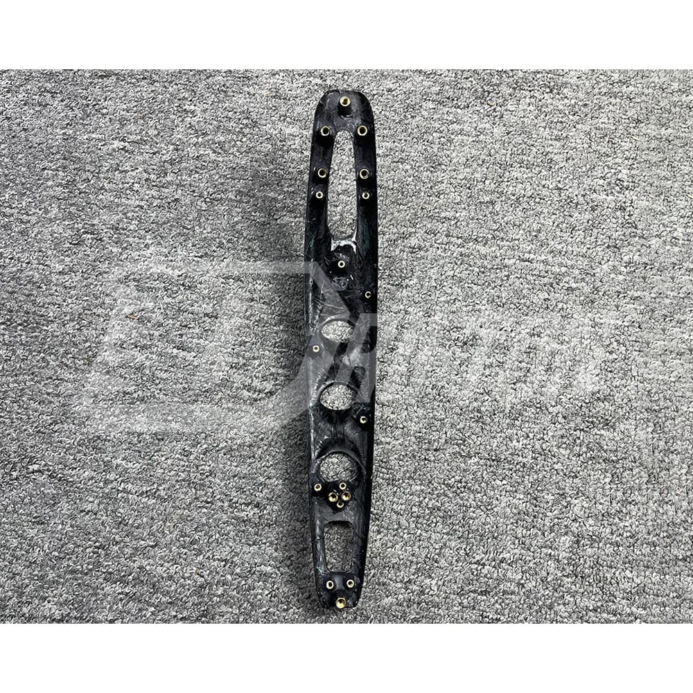 Dry Carbon Fiber Central Bridge For Ferrari 812