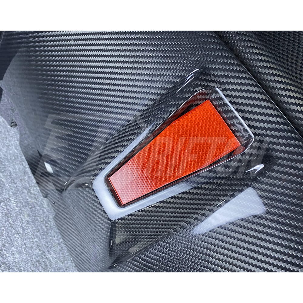 Performance Style Half Dry Carbon Fiber Rear Bumper For Lamborghini Huracan LP610-4 LP580 2014-2016