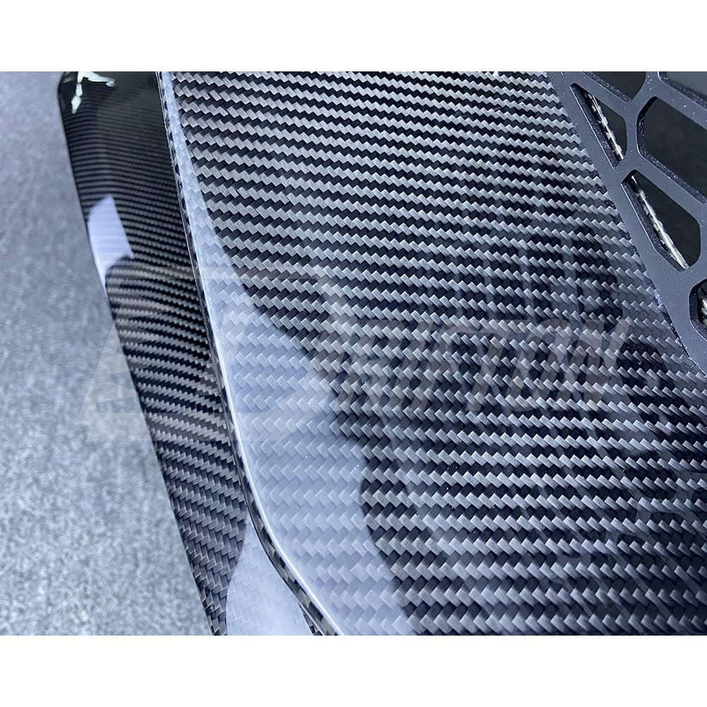 SV Style Dry Carbon Fiber Rear Bumper For Lamborghini Aventador LP700-4 LP720 LP750 2011-2015