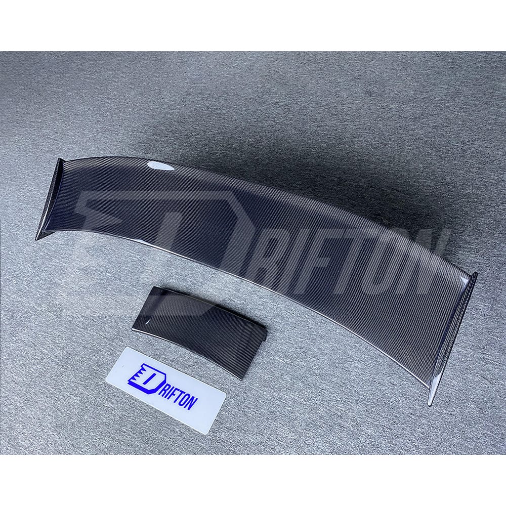 Nismo MY17 Style Carbon Fiber Rear Spoiler With Braket Lamp For Nissan R35 GTR 2008-2019