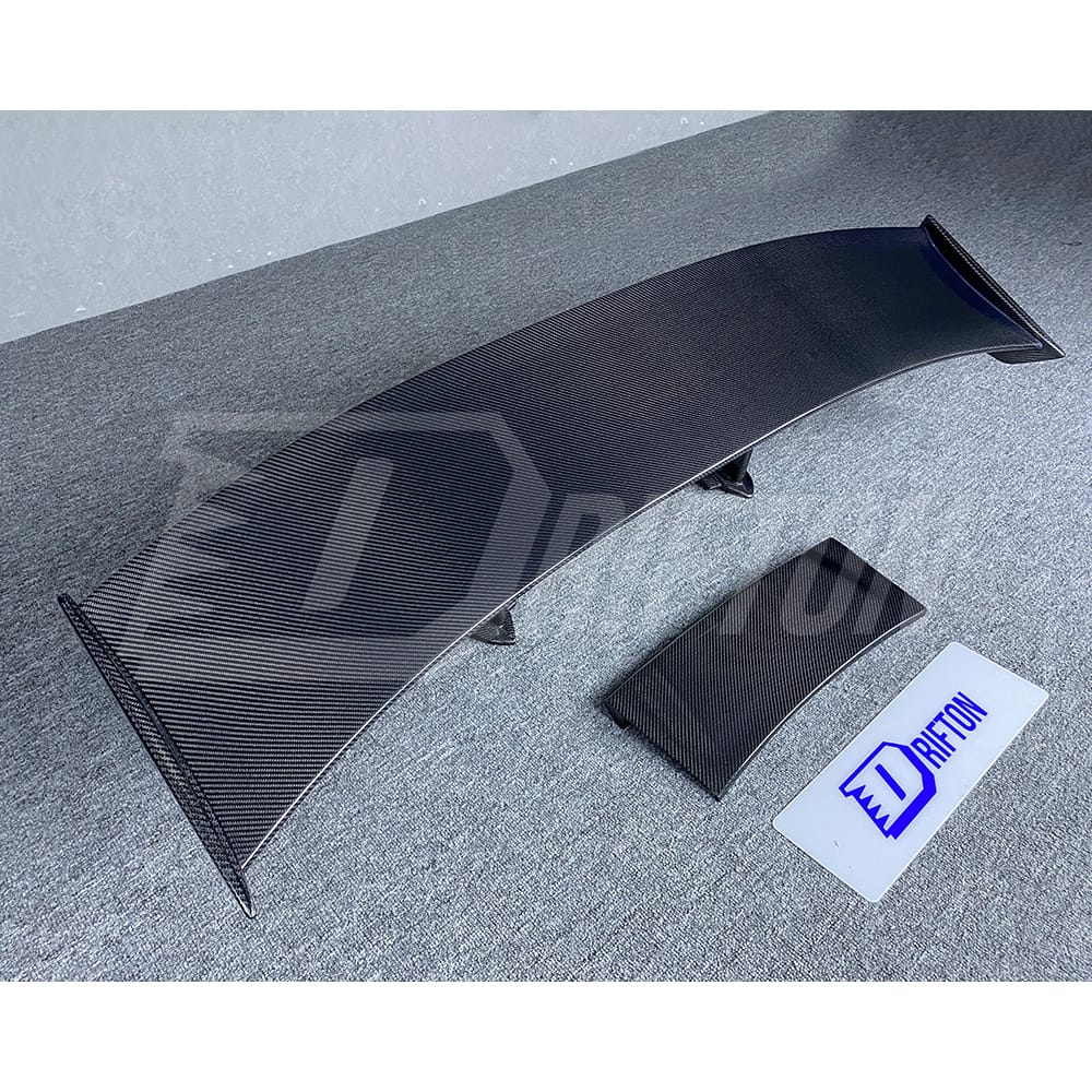 Nismo MY17 Style Carbon Fiber Rear Spoiler With Braket Lamp For Nissan R35 GTR 2008-2019