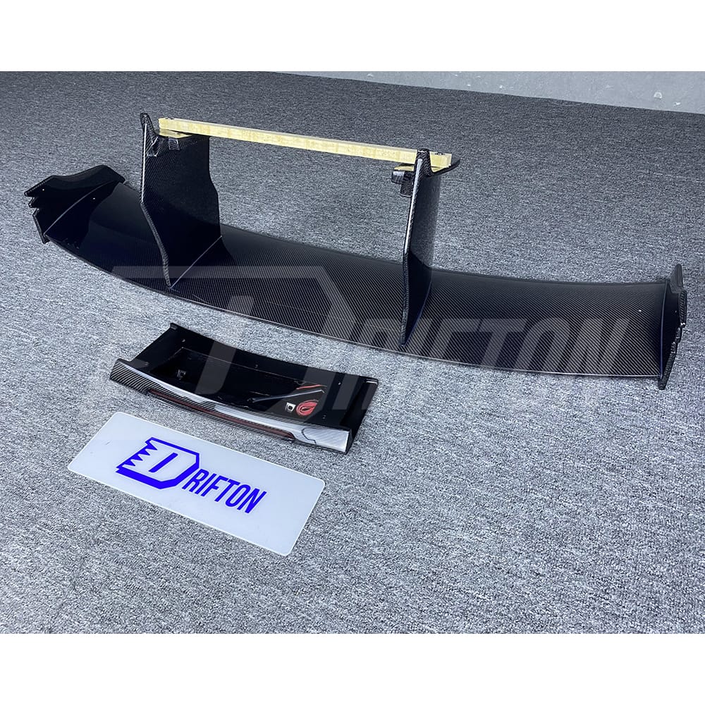 Nismo MY17 Style Carbon Fiber Rear Spoiler With Braket Lamp For Nissan R35 GTR 2008-2019