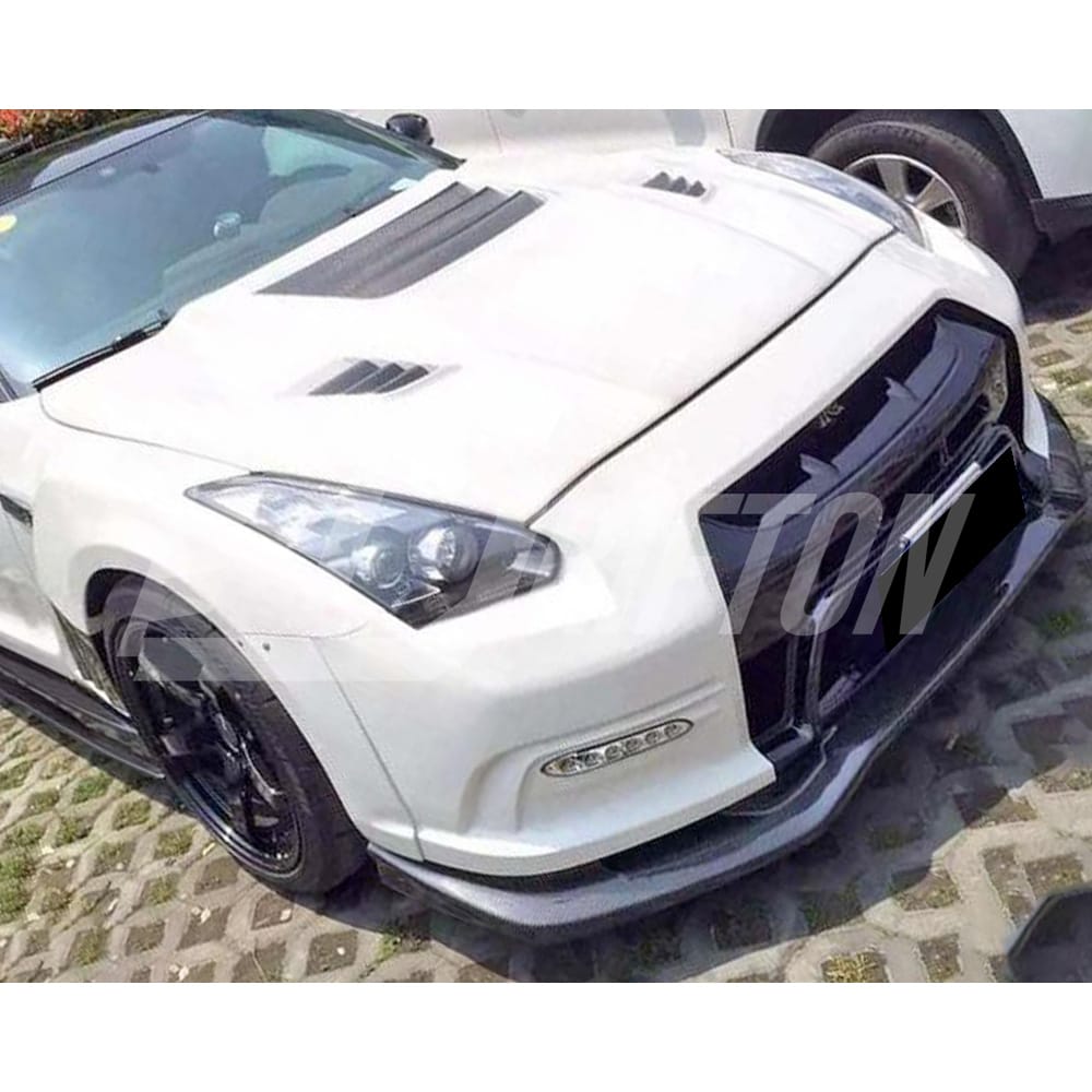 Varis MY13 Style Half Carbon Fiber Front Bumper For Nissan R35 GTR 2008-2016