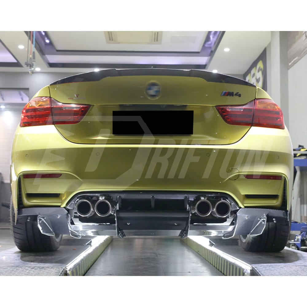 Varis Style Carbon Fiber Rear Diffuser Underboard With Lip For BMW M3 M4 F80 F82 F83 2014-2020