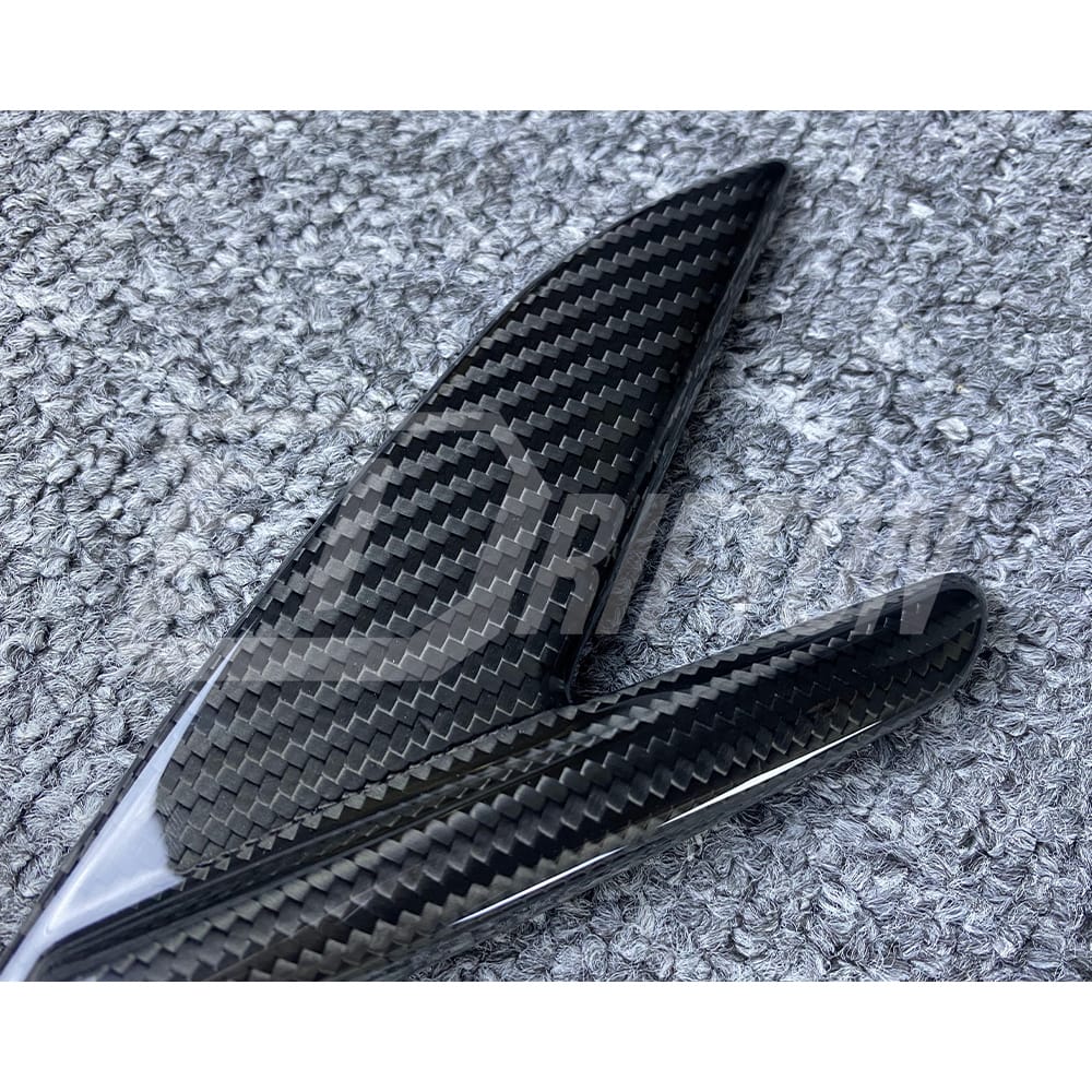 OEM Style Dry Carbon Fiber Fender Vent Trim For BMW G80 M3 2020-2024