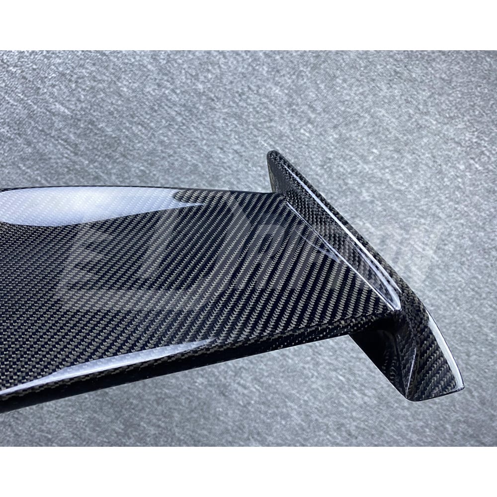 LD Style Carbon Fiber Roof Spoiler For BMW X6 G06 2019-2023