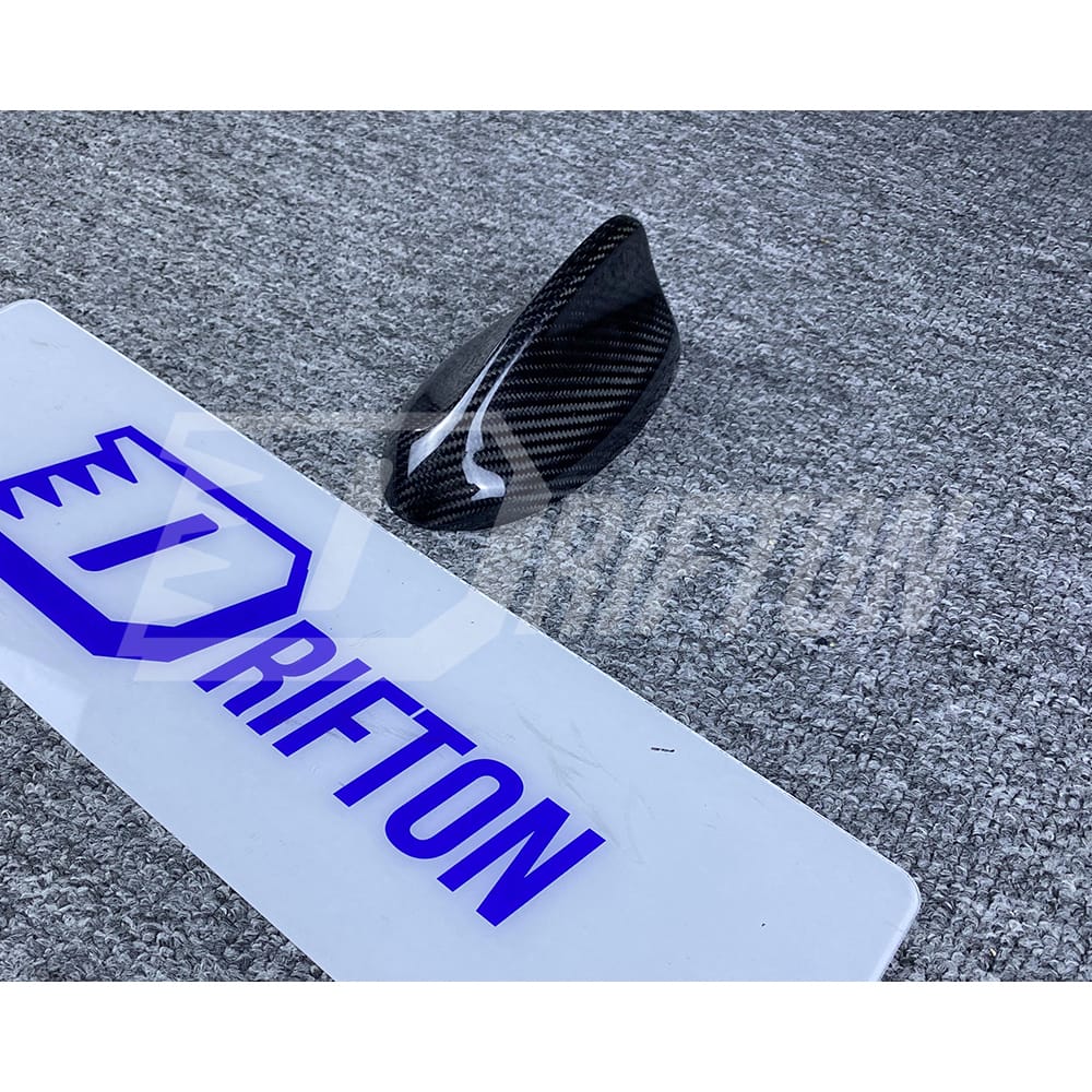 Dry Carbon Fiber Antenna Cover For Alfa Romeo Giulia Quadrifoglio 2016-2023