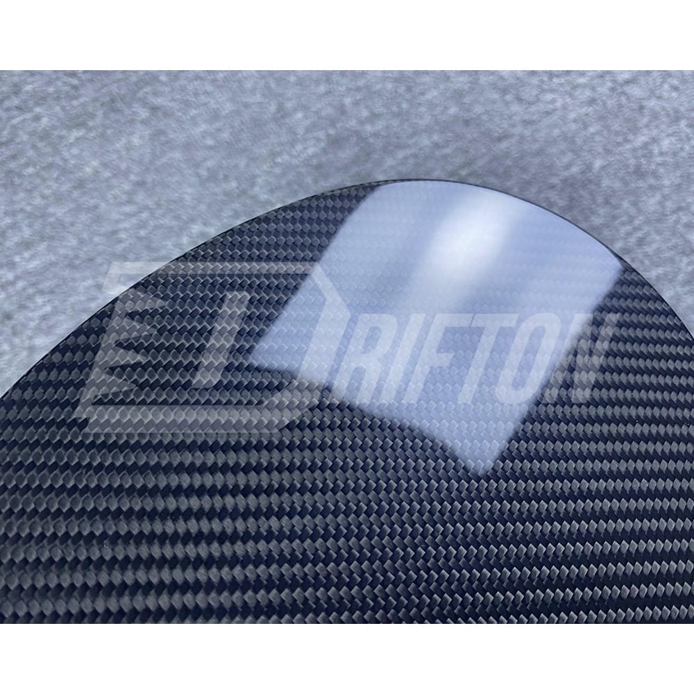 Dry Carbon Fiber Gas Fuel Filler Tank Cover For Alfa Romeo Giulia Quadrifoglio 2016-2023