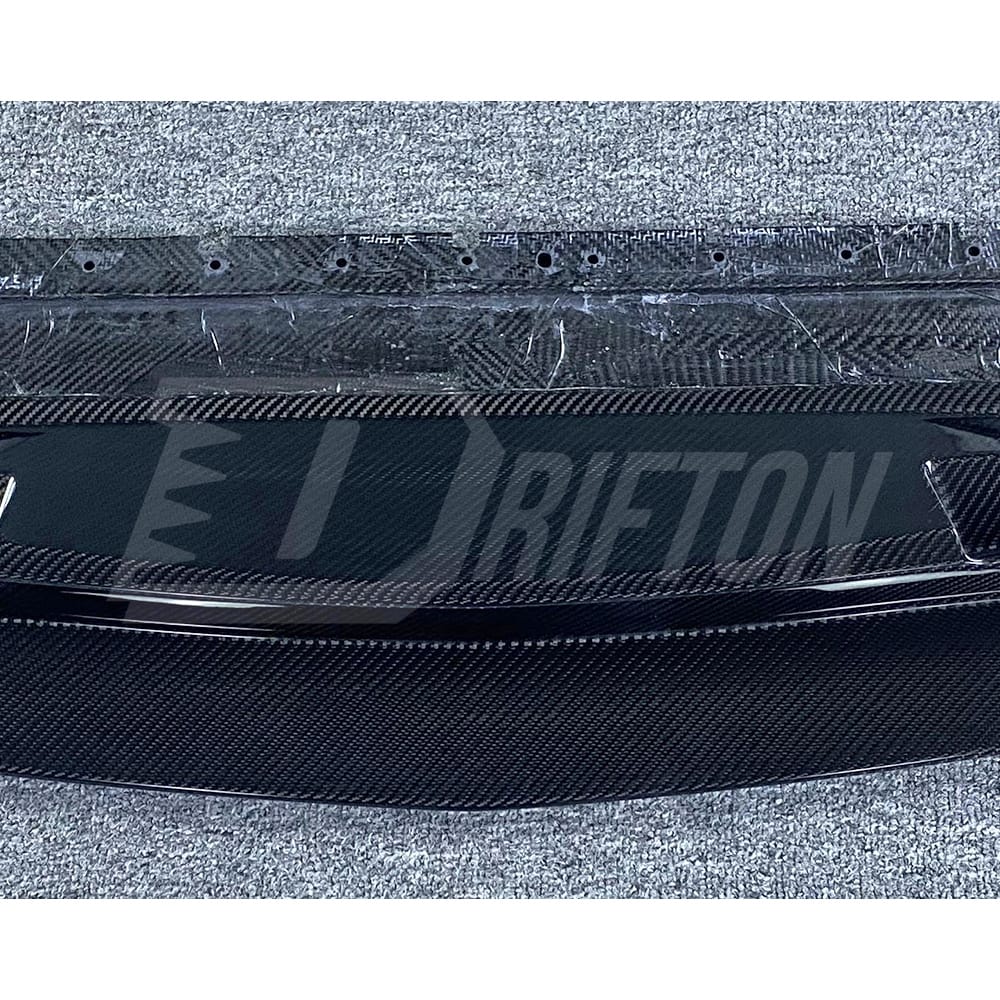 OEM Style Dry Carbon Fiber Front Lip For Alfa Romeo Quadrifoglio 2016-2023