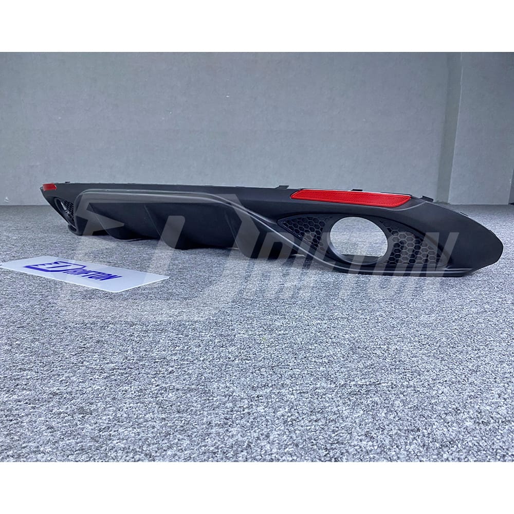 Plastic Rear Diffuser For Alfa Romeo Giulia Base Ti 2016-2023
