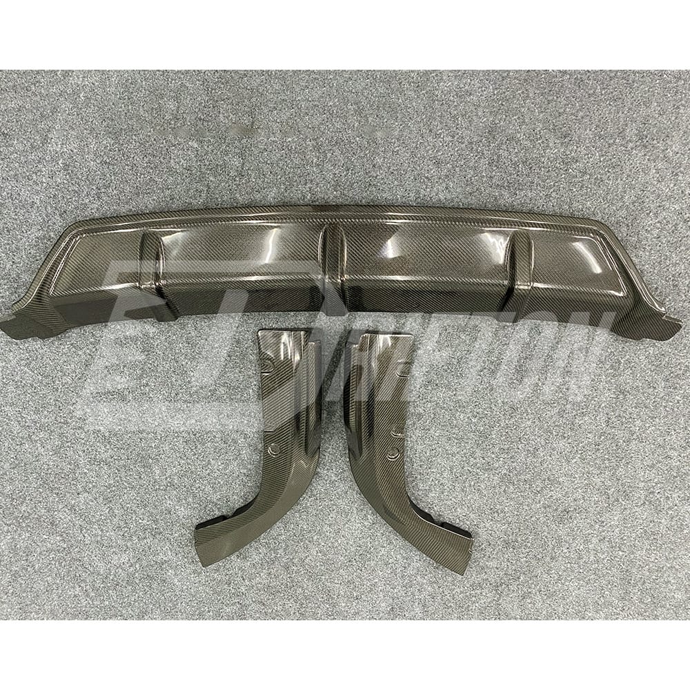 Black Knight Style Carbon Fiber Rear Diffuser For BMW X5 G05 2019-2023