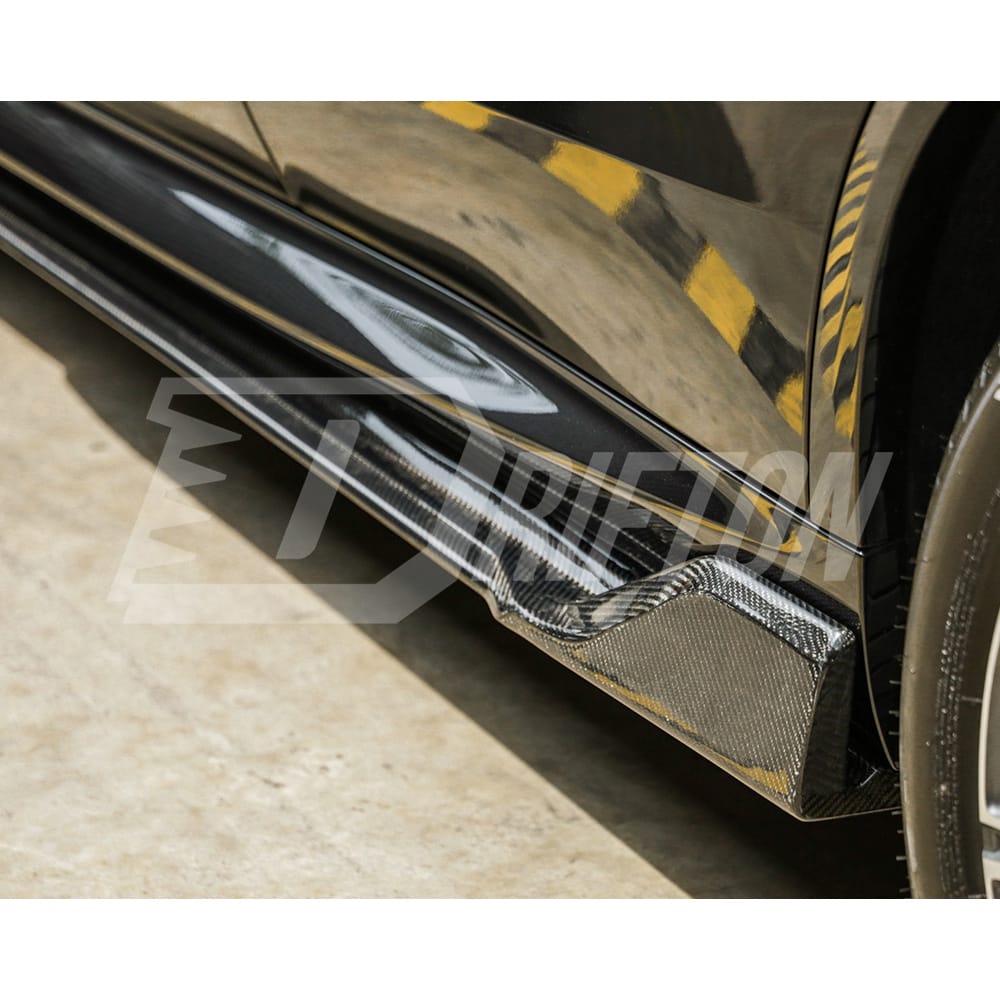 Black Knight Style Carbon Fiber Side Skirt For BMW X5 G05 2019-2023