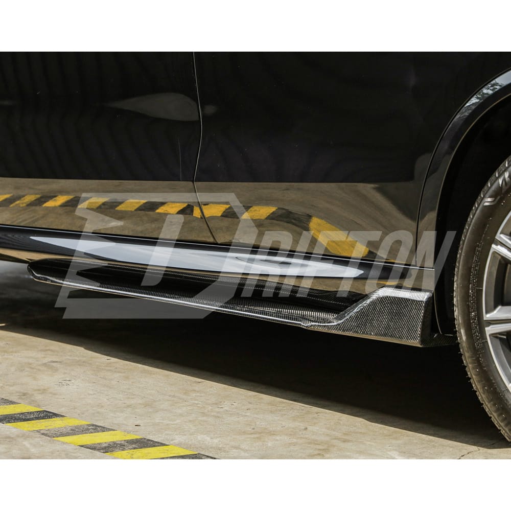 Black Knight Style Carbon Fiber Side Skirt For BMW X5 G05 2019-2023