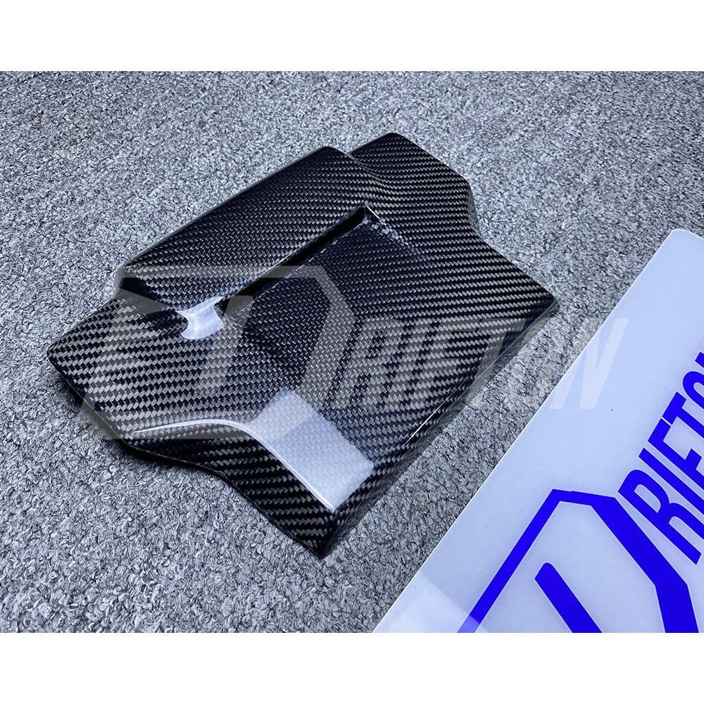 Dry Carbon Fiber Replacement Engine Cover For Audi R8 V8 V10 2007-2015