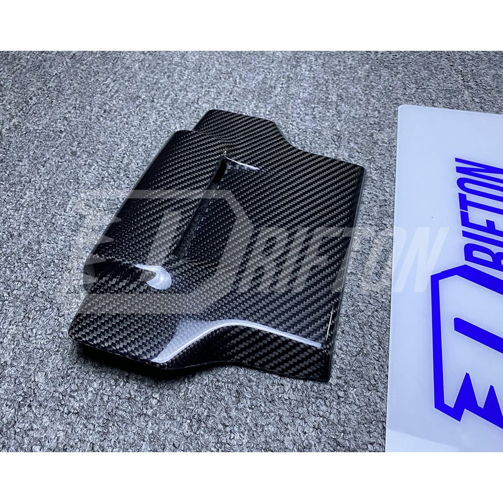 Dry Carbon Fiber Replacement Engine Cover For Audi R8 V8 V10 2007-2015