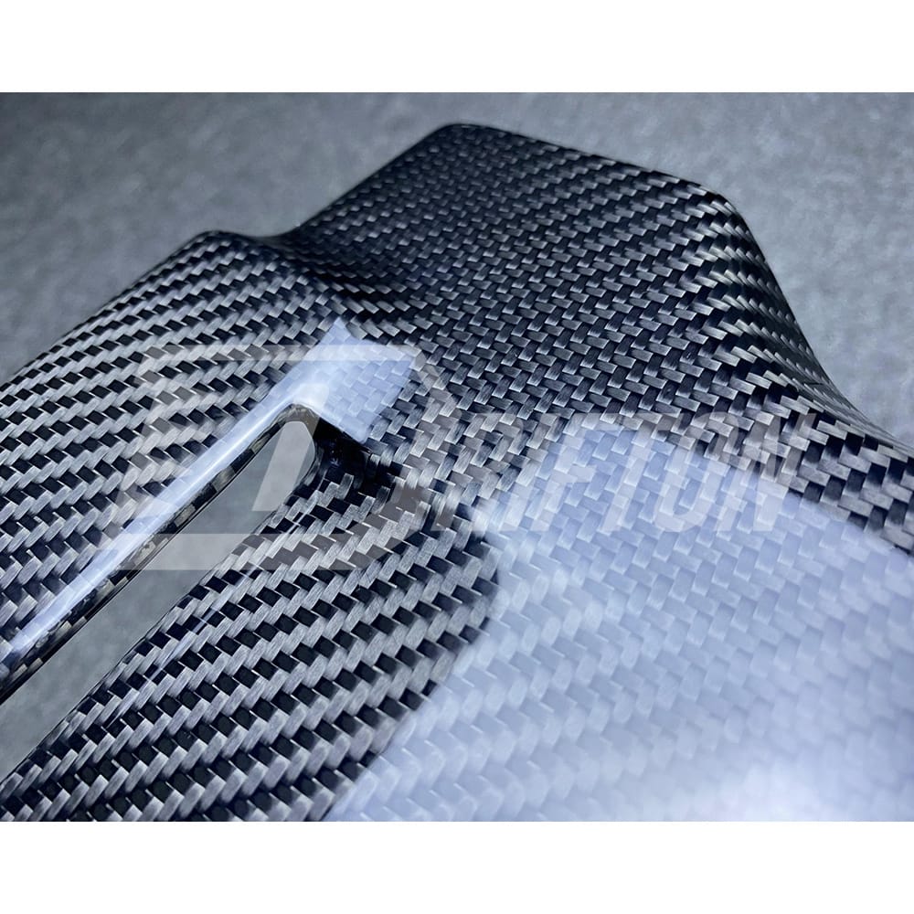 Dry Carbon Fiber Replacement Engine Cover For Audi R8 V8 V10 2007-2015