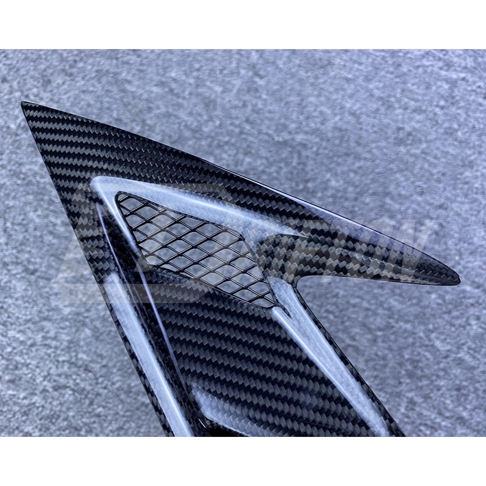 PT Style Dry Carbon Fiber Front Fender Vent For Ferrari F8 2020-2022