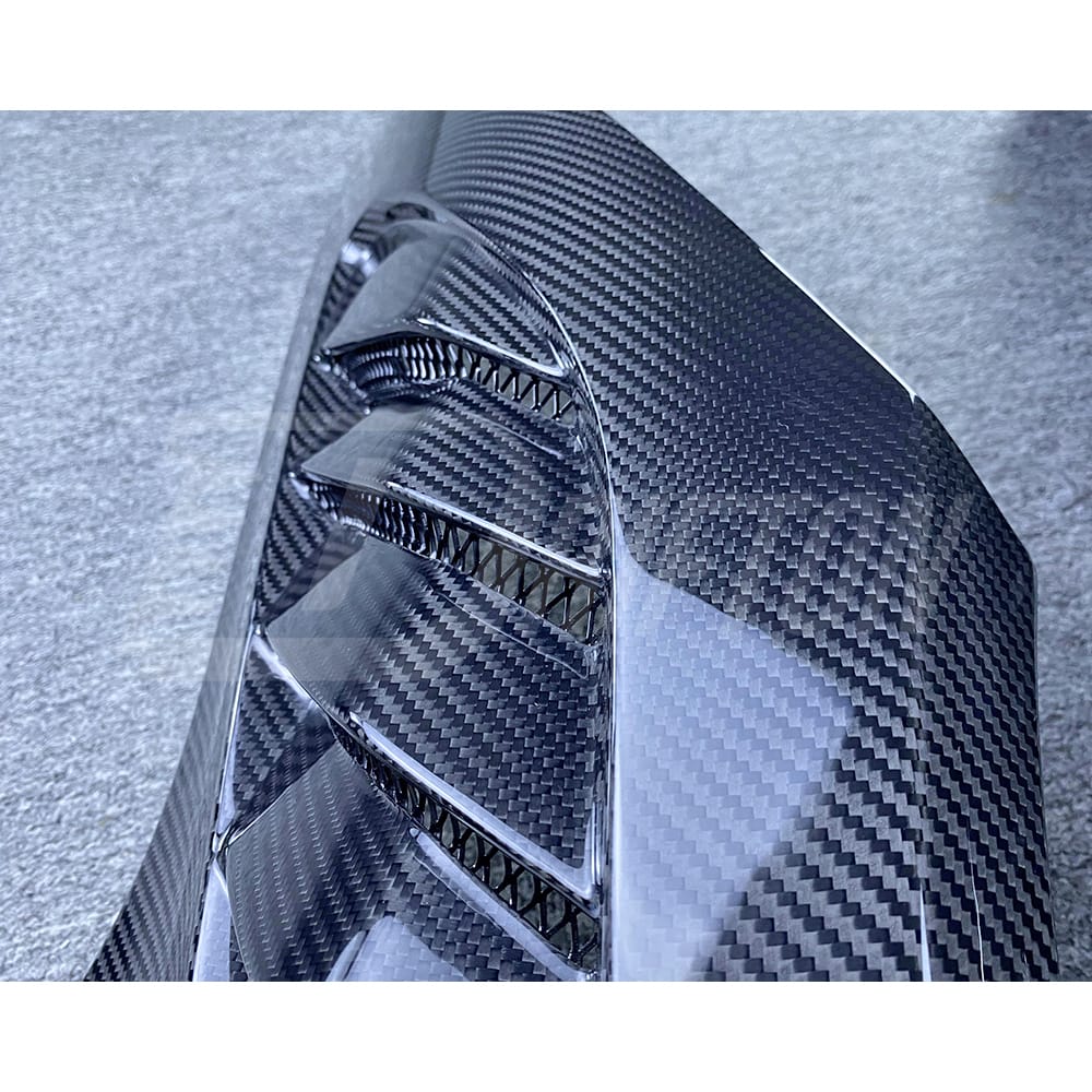 Vorsteiner Style Dry Carbon Fiber Fenders For Mclaren 720S