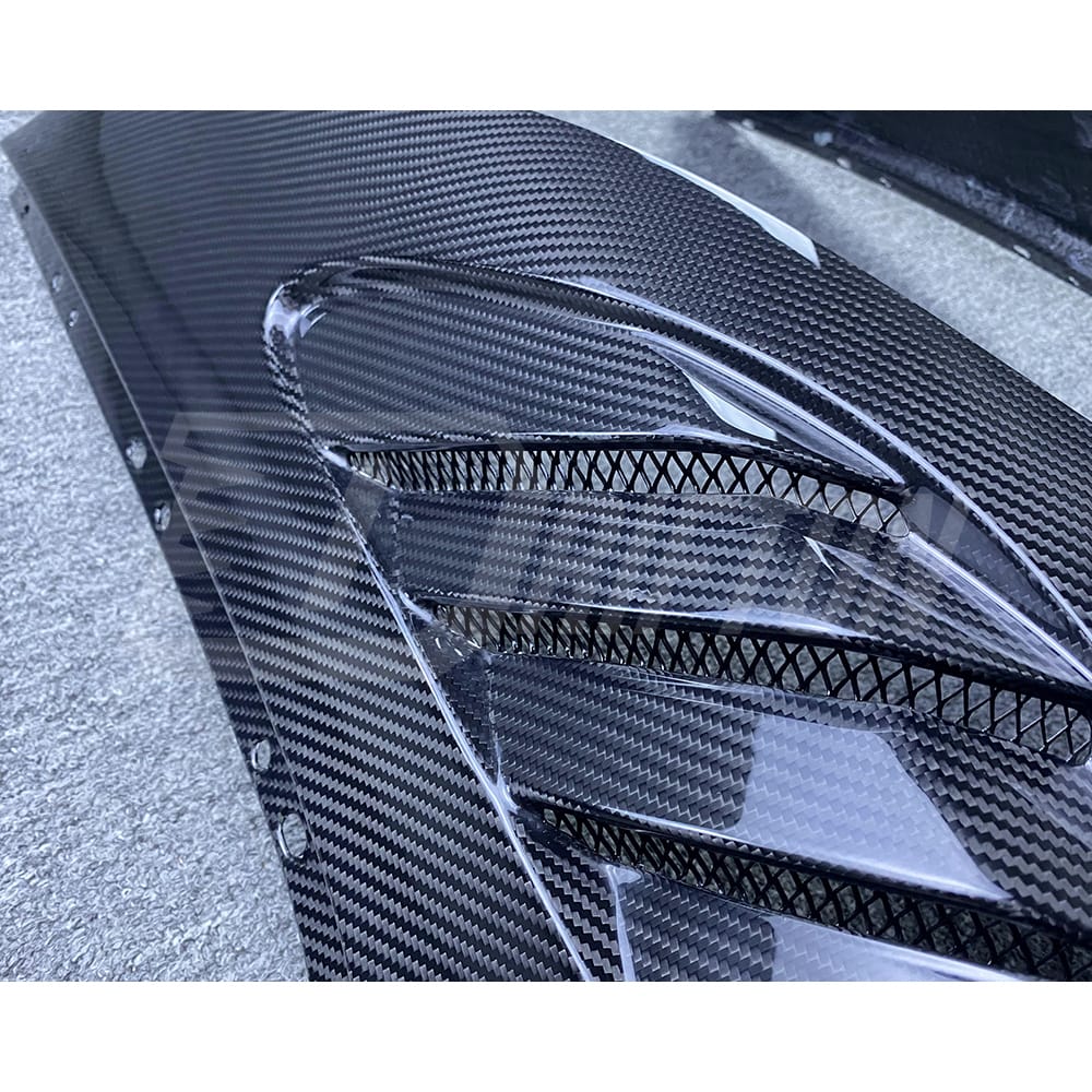 Vorsteiner Style Dry Carbon Fiber Fenders For Mclaren 720S