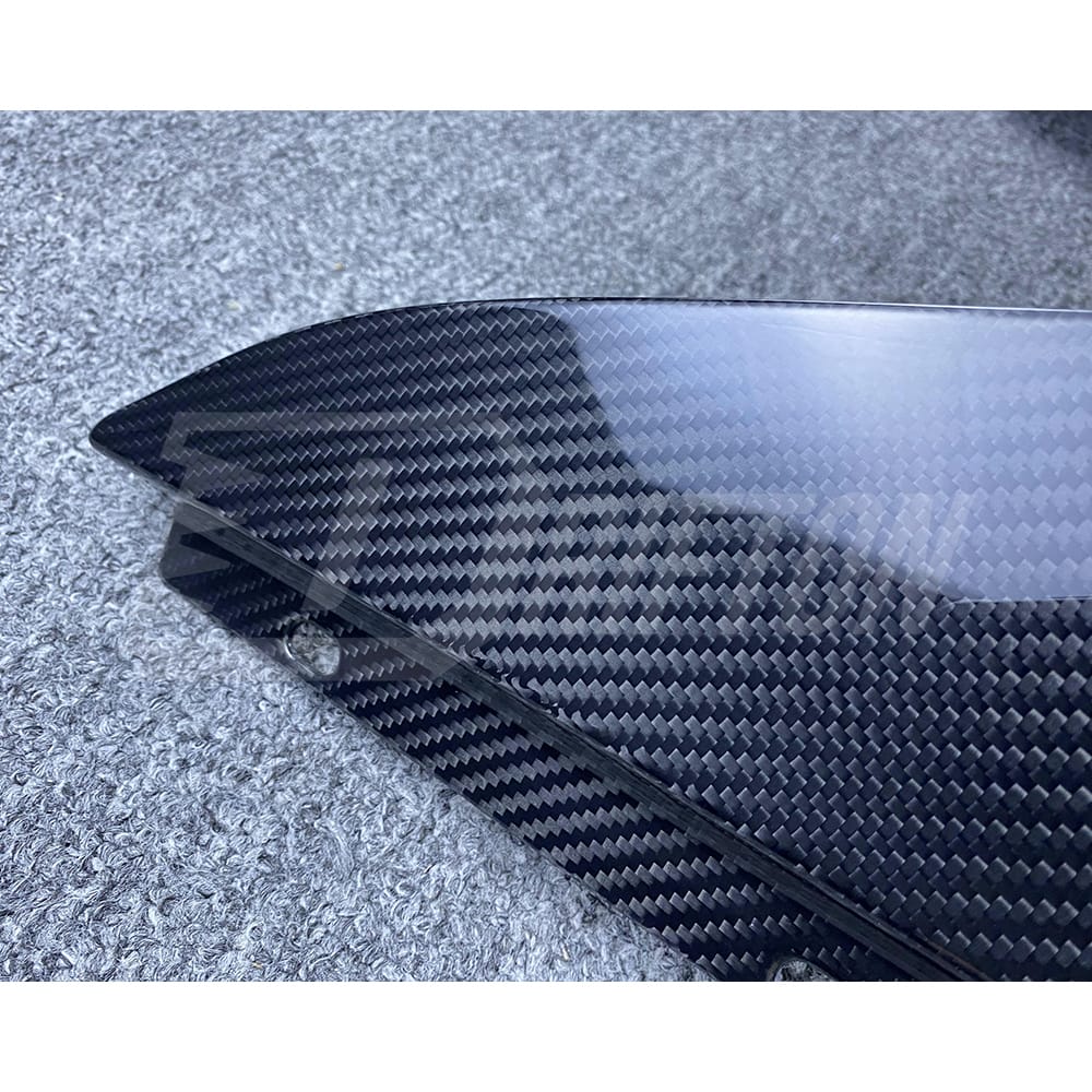 Vorsteiner Style Dry Carbon Fiber Fenders For Mclaren 720S
