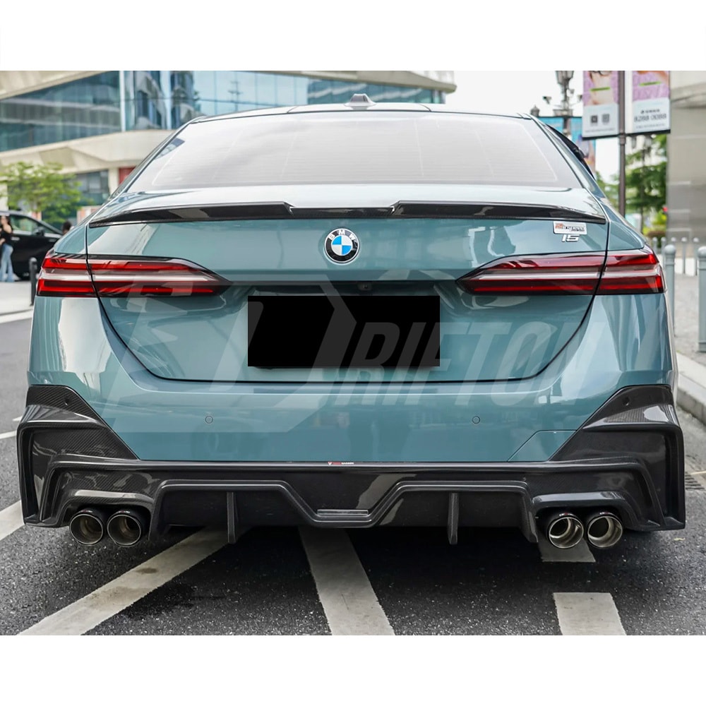 TAKD Style Dry Carbon Fiber Side Skirt For BMW 5 Series G60 2024-On
