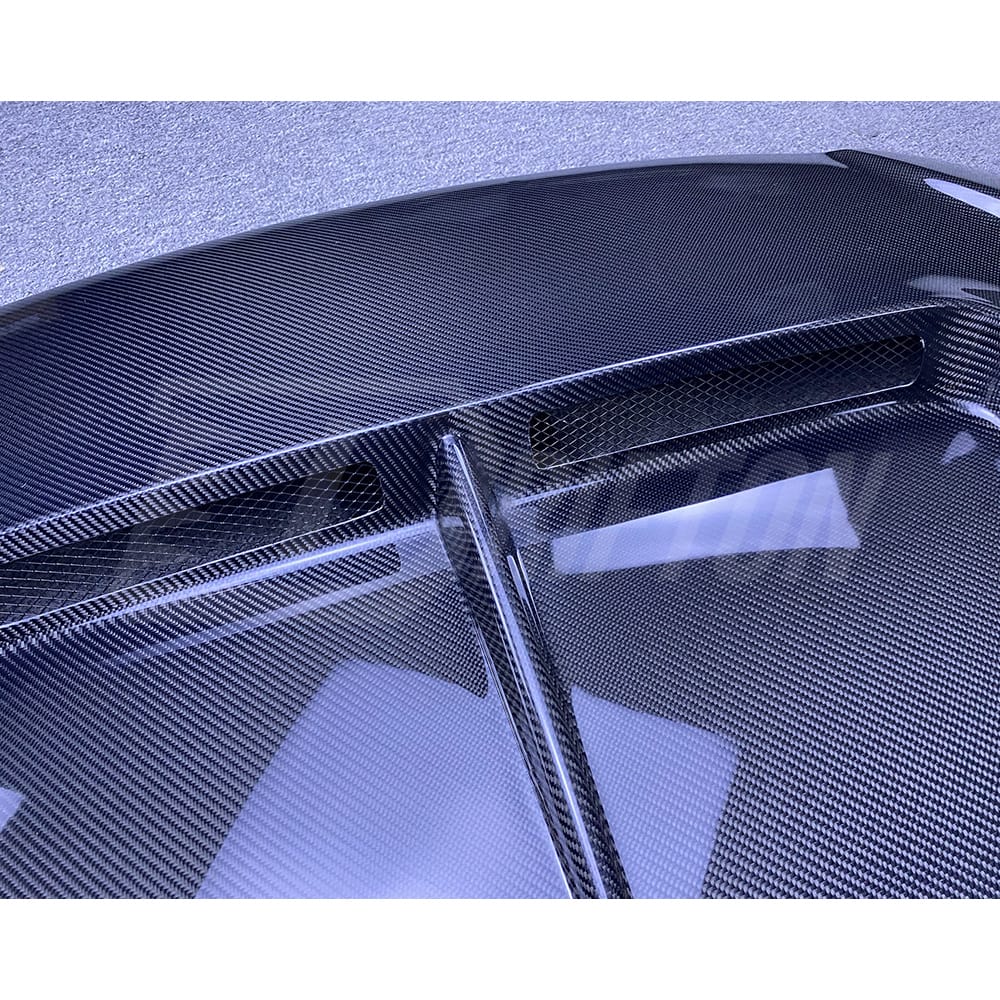 LB Performance V2 Style Carbon Fiber Hood For Nissan R35 GTR 2017-2019
