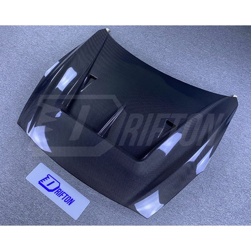 LB Performance V2 Style Carbon Fiber Hood For Nissan R35 GTR 2017-2019