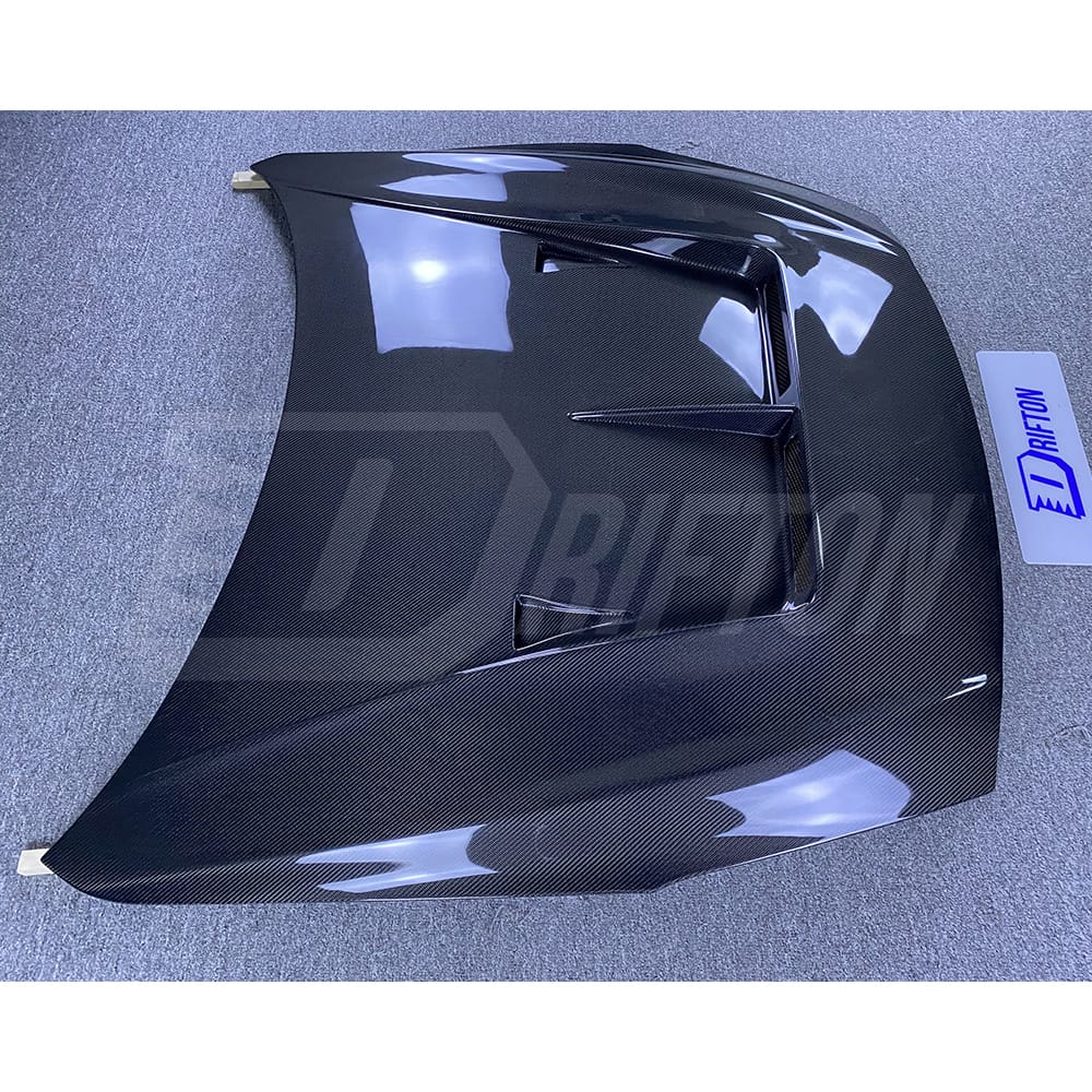 LB Performance V2 Style Carbon Fiber Hood For Nissan R35 GTR 2017-2019