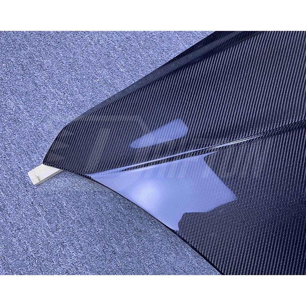 LB Performance V2 Style Carbon Fiber Hood For Nissan R35 GTR 2017-2019