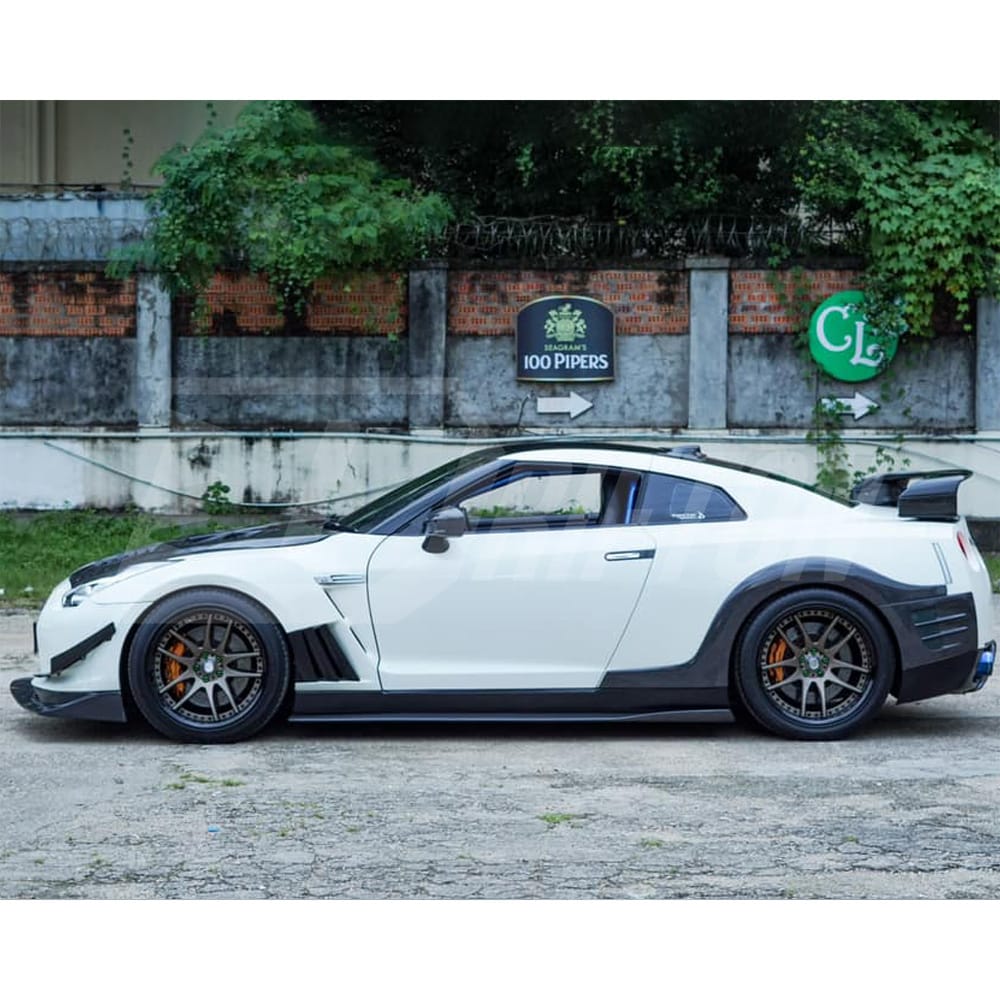 Top Secret Style Carbon Fiber Rear Fender Wheel Trim For Nissan R35 GTR 2008-2019