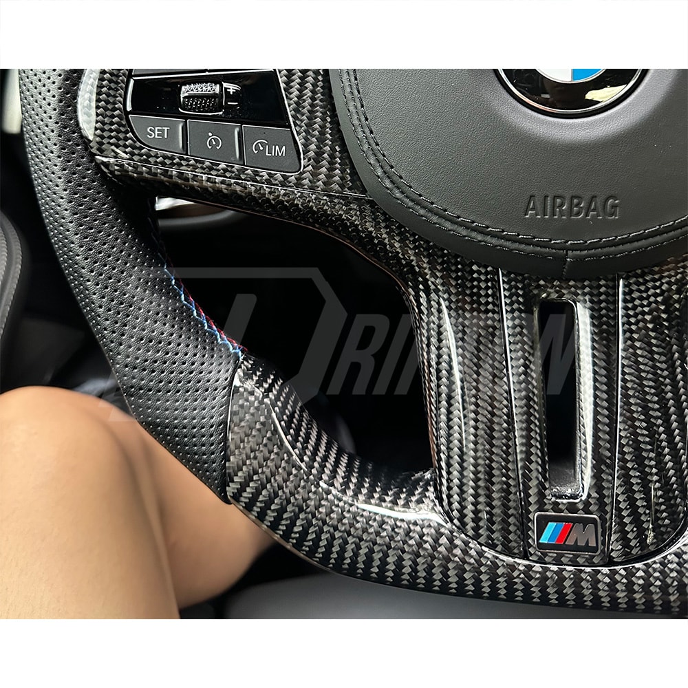 Customize Carbon Fiber Perforated Leather LED Display Steering Wheel For BMW 3 Series G20 2019-2025