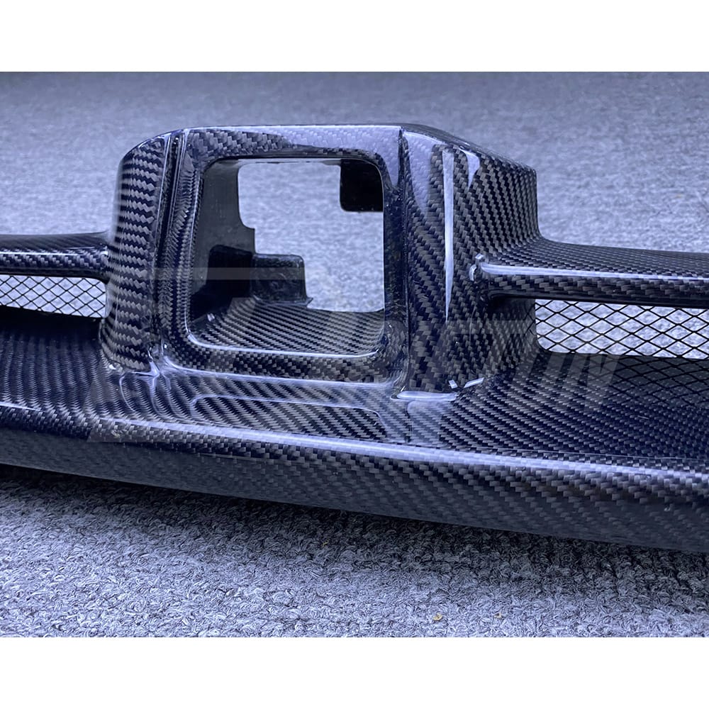VARIS Style Carbon Fiber Rear Diffuser With Brake Lamp For Nissan R35 GTR 2008-2016