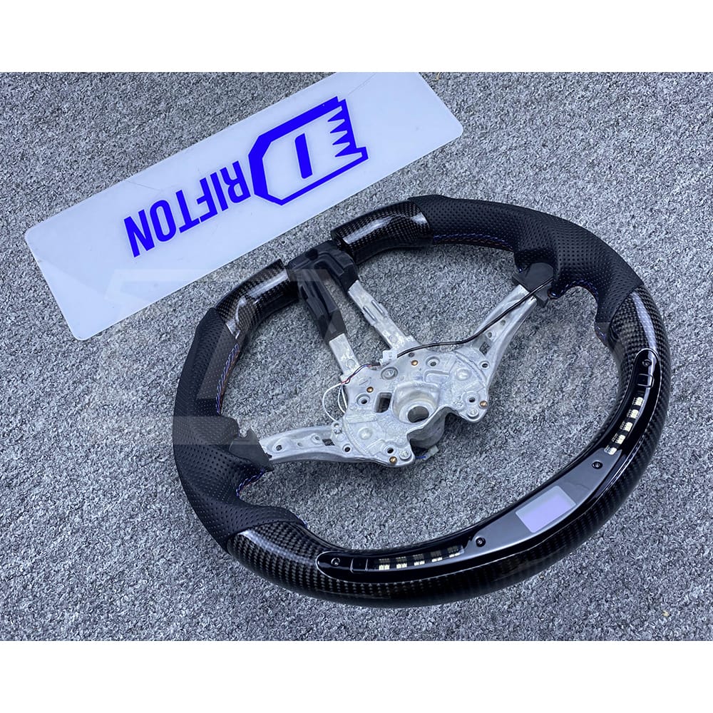Customize Style Steering Wheel With LED Shift Light For BMW M3 M4 F80 F82 F83 2014-2020