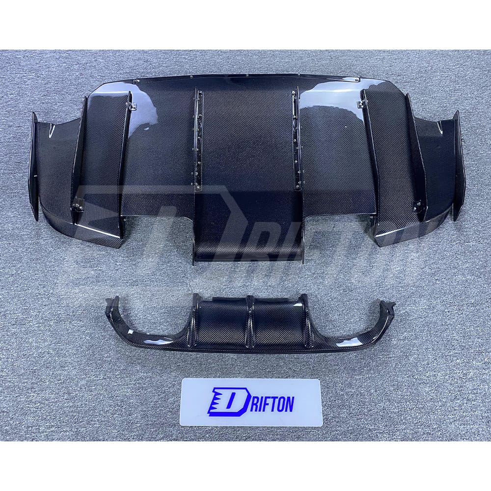 Varis Style Carbon Fiber Rear Diffuser Underboard With Lip For BMW M3 M4 F80 F82 F83 2014-2020