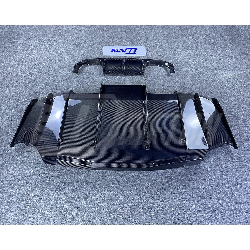 Varis Style Carbon Fiber Rear Diffuser Underboard With Lip For BMW M3 M4 F80 F82 F83 2014-2020